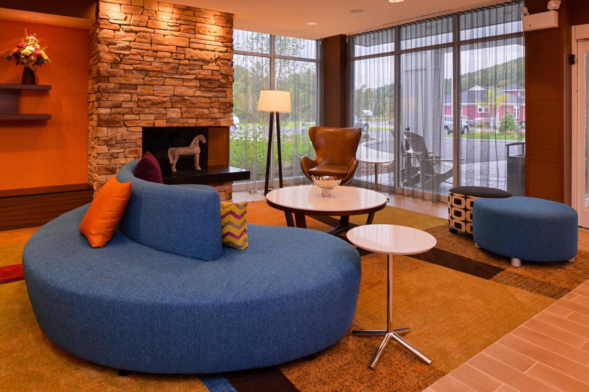Fairfield Inn & Suites By Marriott Plymouth White Mountains Zewnętrze zdjęcie