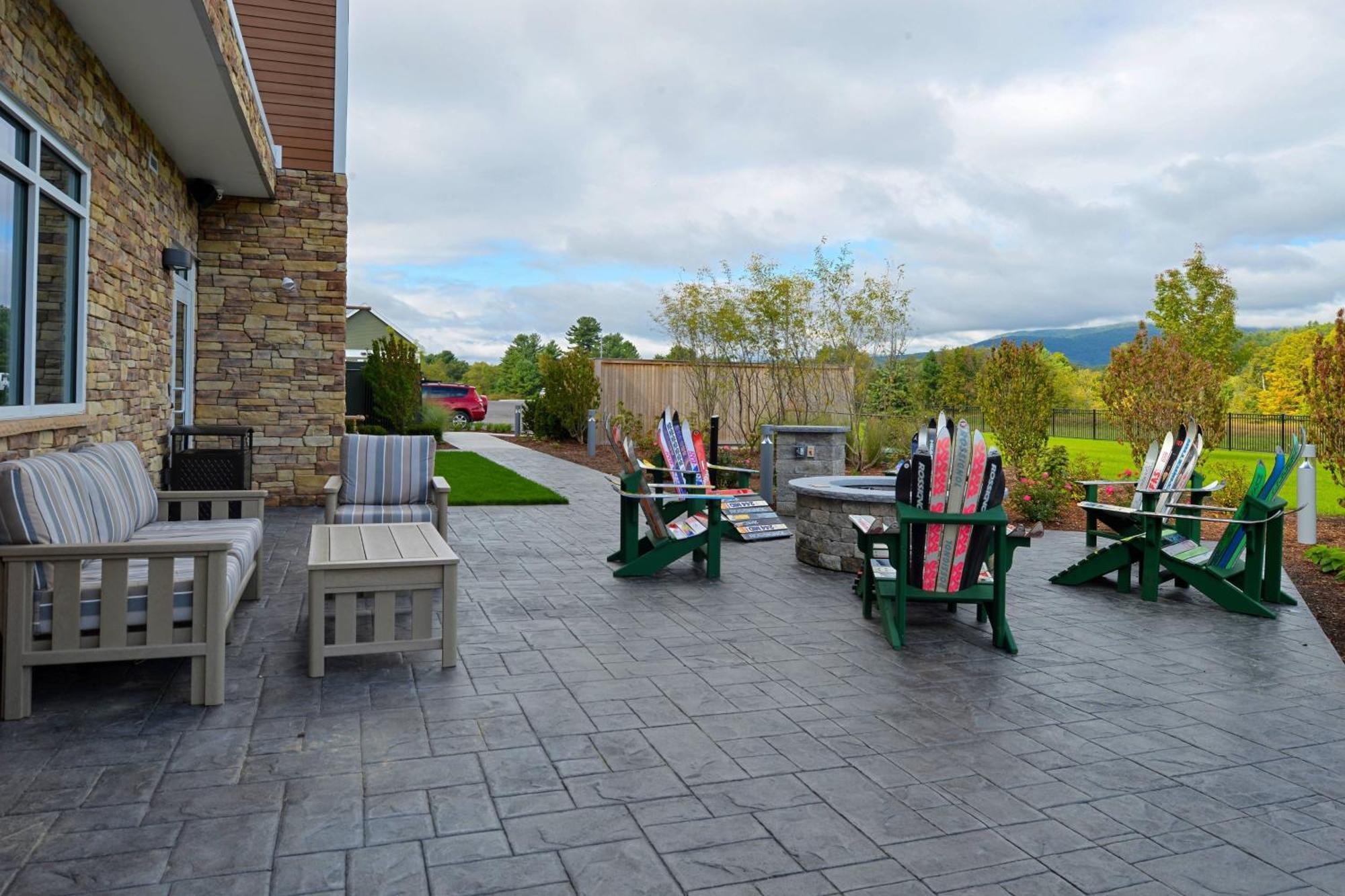 Fairfield Inn & Suites By Marriott Plymouth White Mountains Zewnętrze zdjęcie