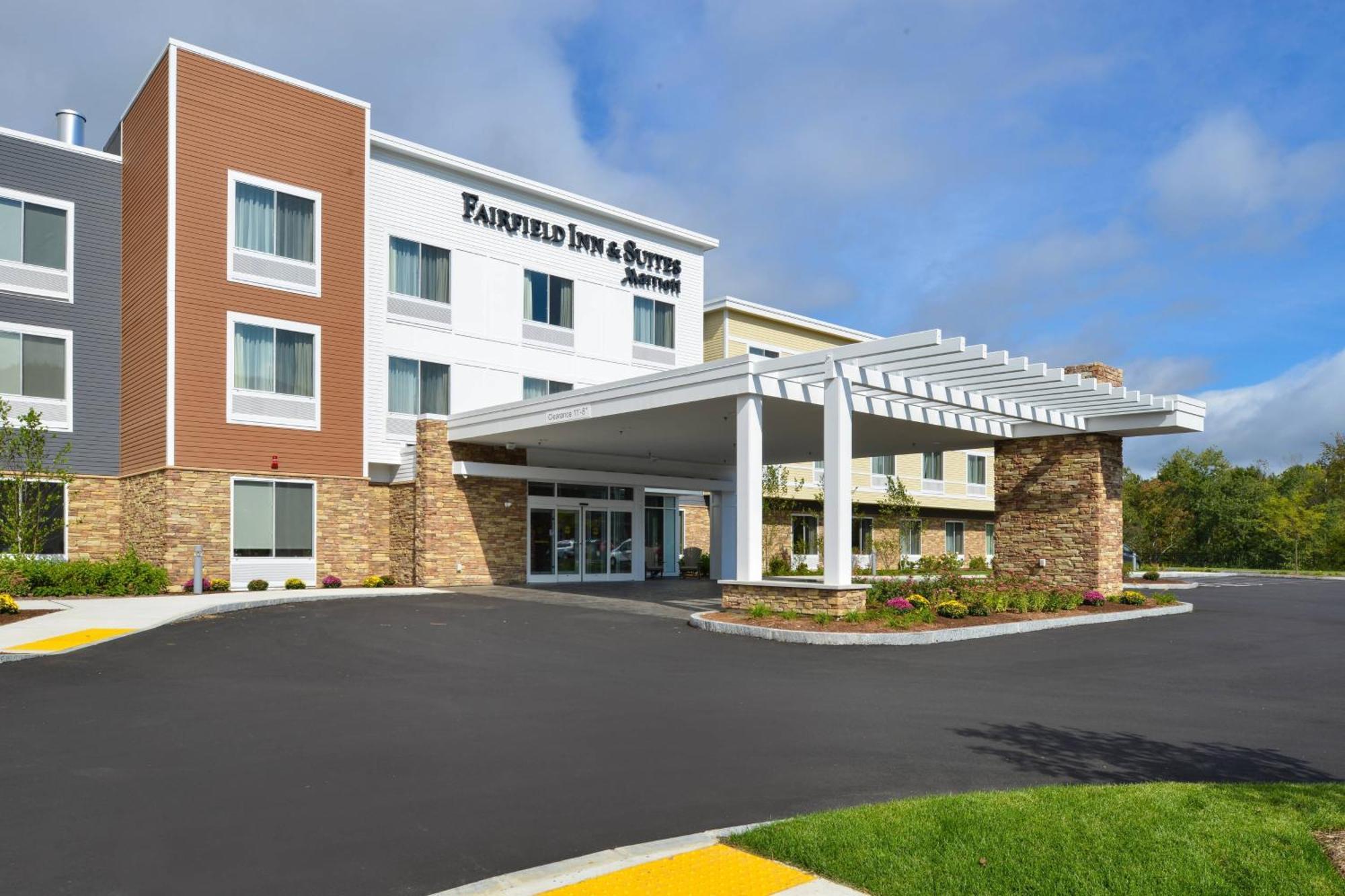 Fairfield Inn & Suites By Marriott Plymouth White Mountains Zewnętrze zdjęcie