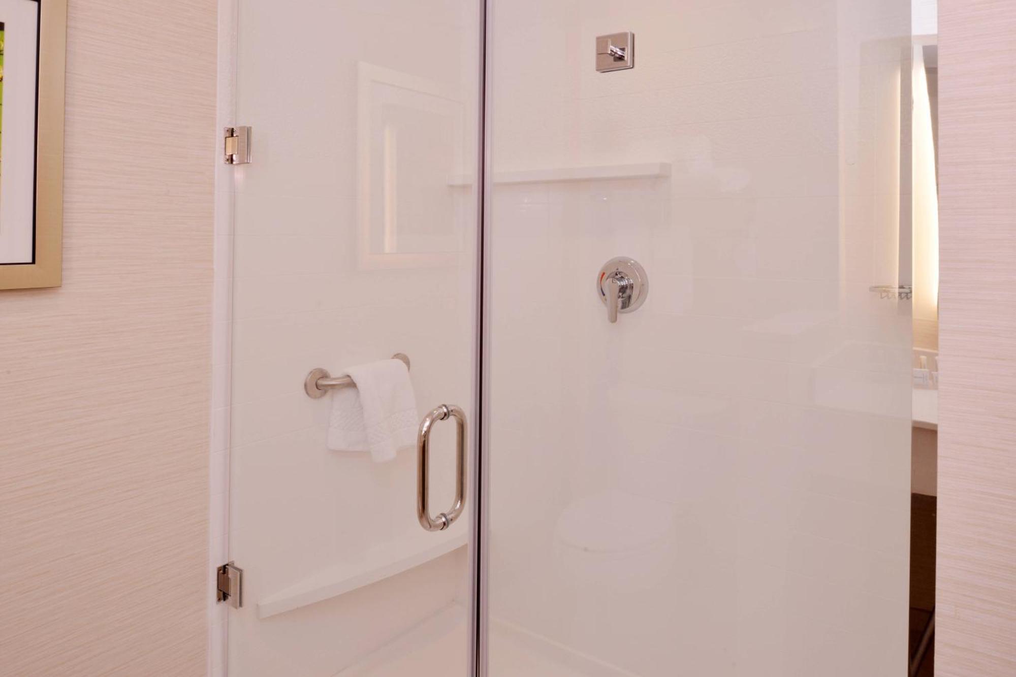 Fairfield Inn & Suites By Marriott Plymouth White Mountains Zewnętrze zdjęcie