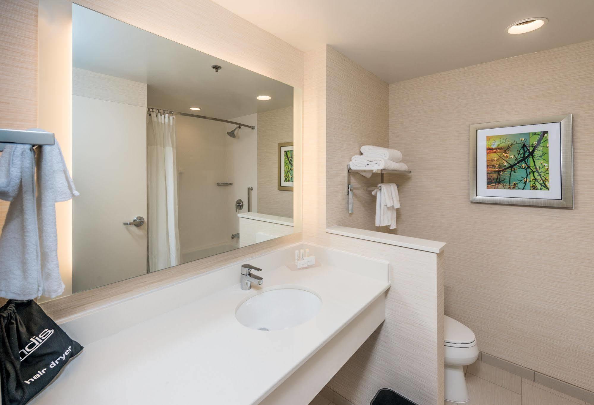 Fairfield Inn & Suites By Marriott Plymouth White Mountains Zewnętrze zdjęcie