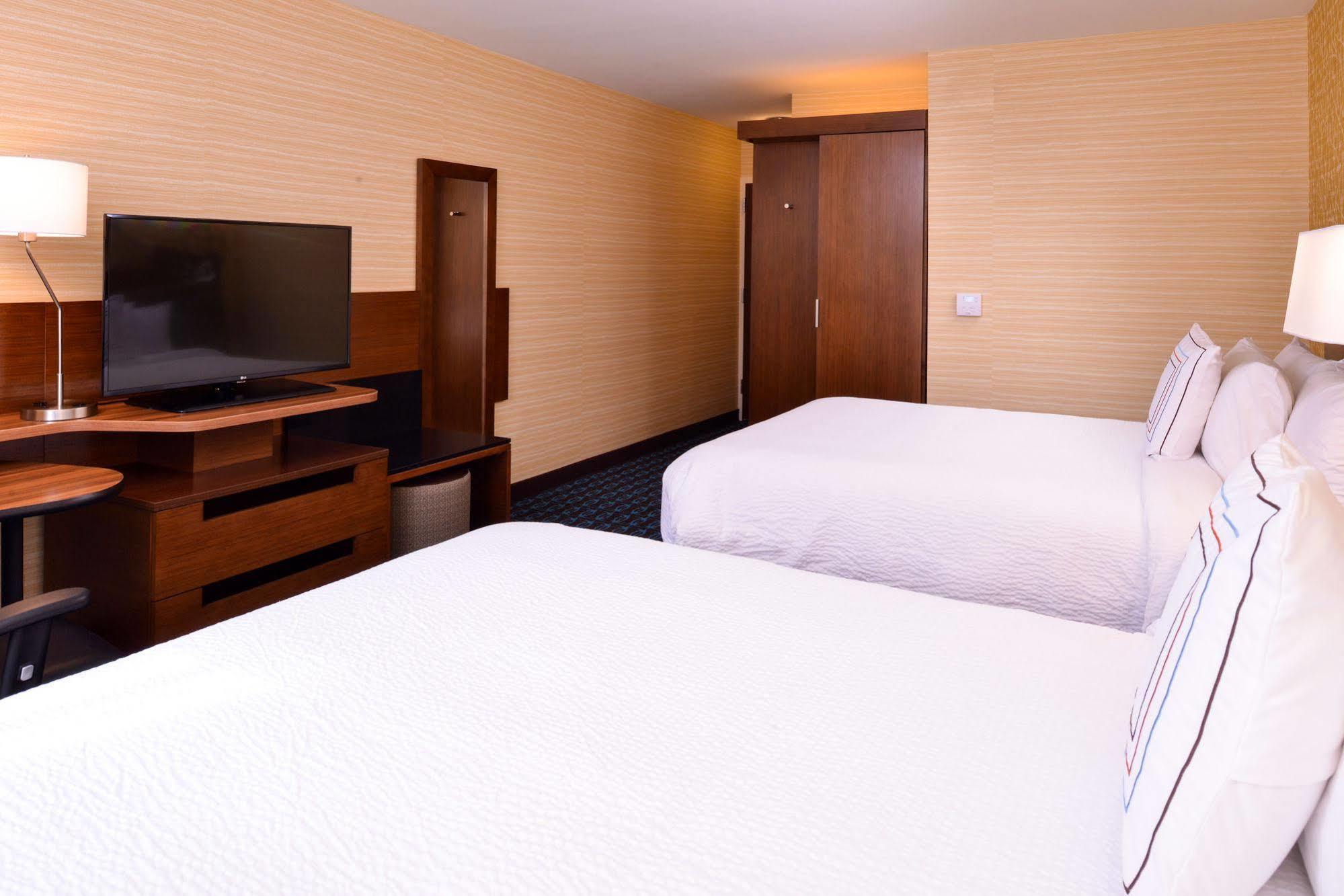 Fairfield Inn & Suites By Marriott Plymouth White Mountains Zewnętrze zdjęcie