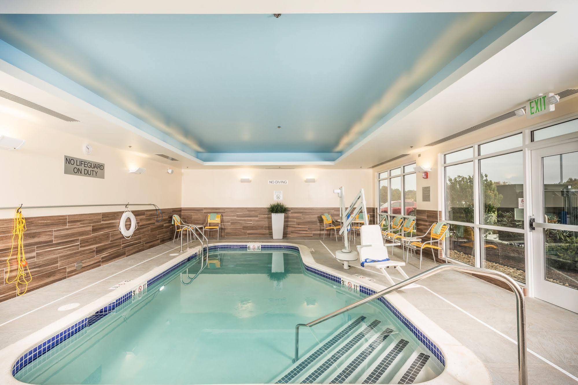 Fairfield Inn & Suites By Marriott Plymouth White Mountains Zewnętrze zdjęcie